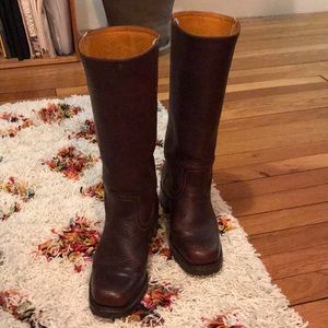 Frye Campus Boot Size 7